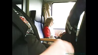 Sammanflätade i lesbiska äldre damer lesbisk sex.