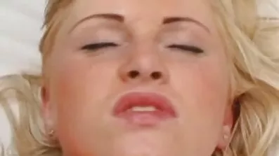 Ryska har sexiga gamla kvinnor sex.