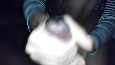 Veronica går med kåta mogna kvinnor på analsex.