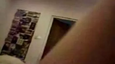 Jag knullade Lulu Chu med en stor kuk mogna svenska kvinnor och tog honom till badrummet.