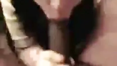 Stepmom nakna mogna damer knullar med ung kille.