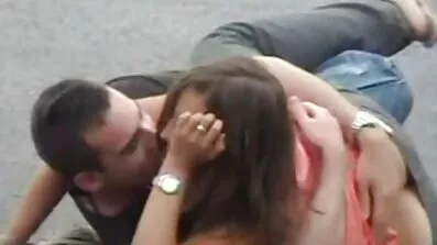 JAmes Deen bestämde sig för att knulla mogen dam en silikonpumpad läskig MILF.