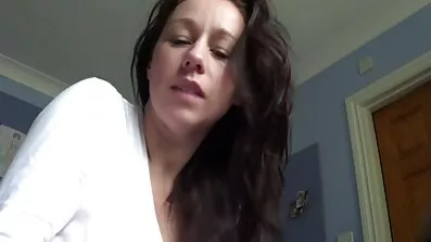 LizordOrdan kom för en riktig anal. mogna kvinnor