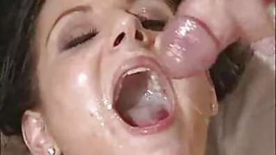 AngeloOungs mogna damer äldre tog kuk från Delilah Da Da