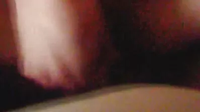 En slampa knullar med sin älskade vän efter en striptease. mulliga mogna damer