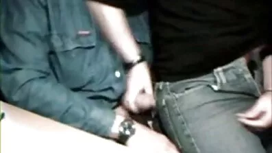 Aften knullade utan att kåta mogna kvinnor få Creampie.