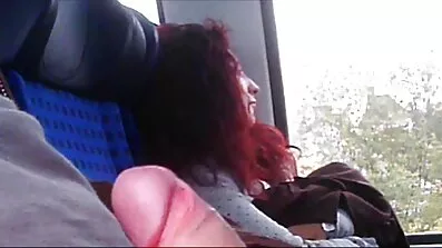 De avslutade sin näsa vid porrgjutning. strumpbyxor äldre kvinnor